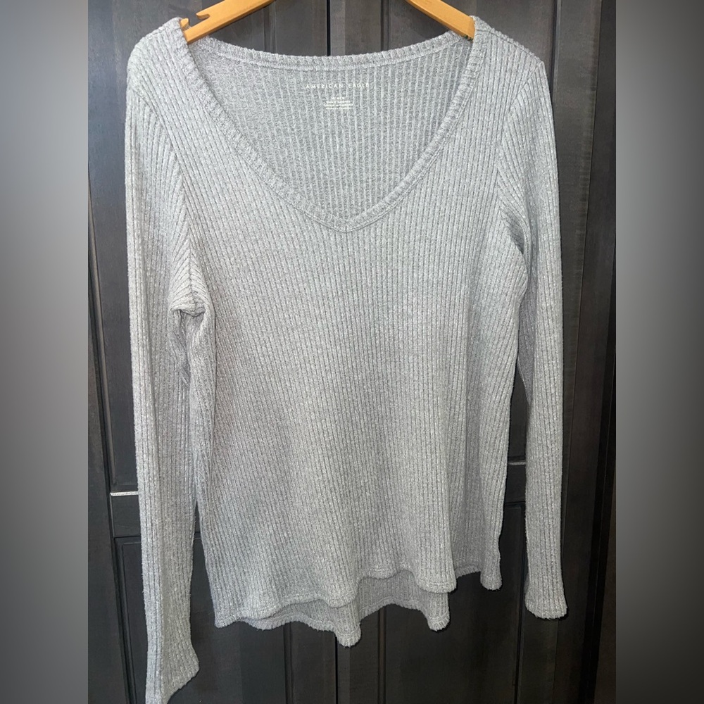 American Eagle Ribbed V-Neck Sweatshirt